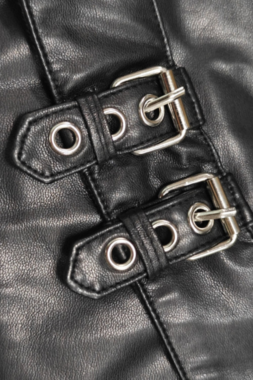 Stylish Ladies' Leather Short Skirt