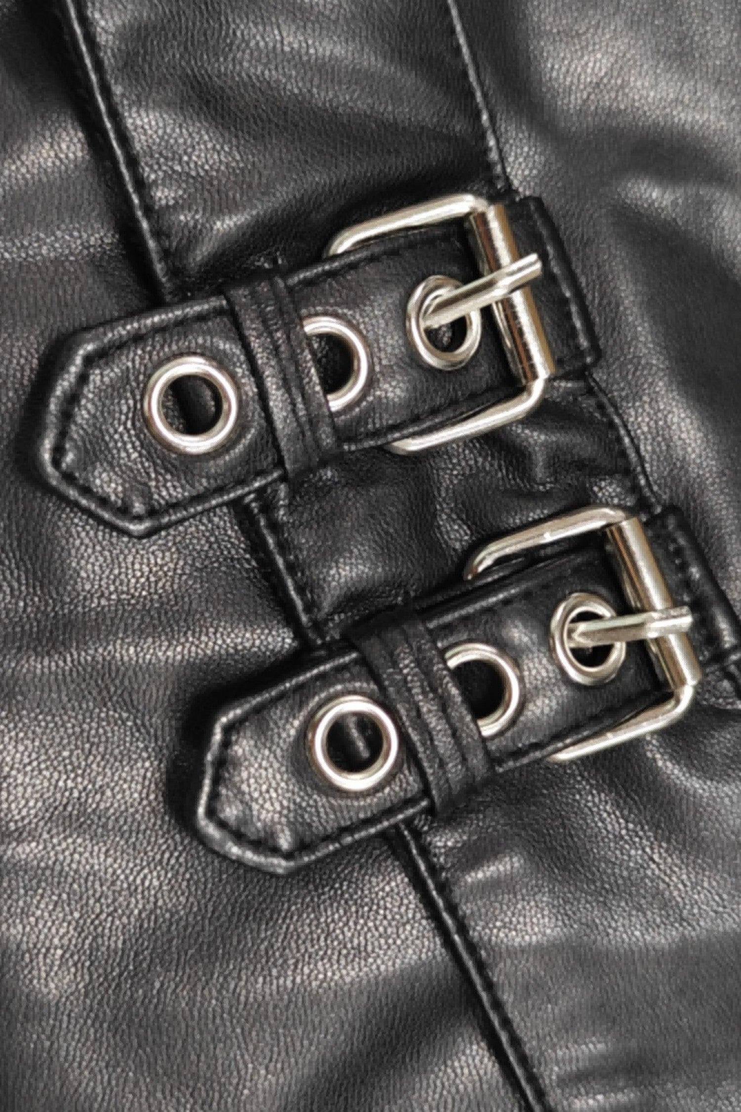 Stylish Ladies' Leather Short Skirt